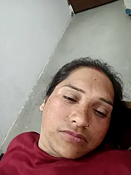 Cute-karisma1234 élő XXX-chatje