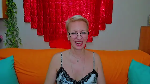 iamyourdream89 Adlı Modelin Web Kamerası Şovu