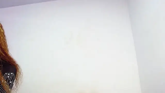 Lufe_Black 即時 XXX 聊天