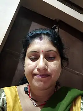 Rayal_bhabi: απευθείας συνομιλία ΧΧΧ