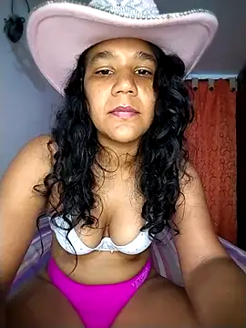 JADEELOVEE Chat XXX live