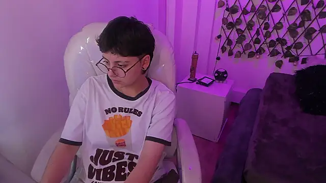 Nathaly_ds 现场XXX聊天