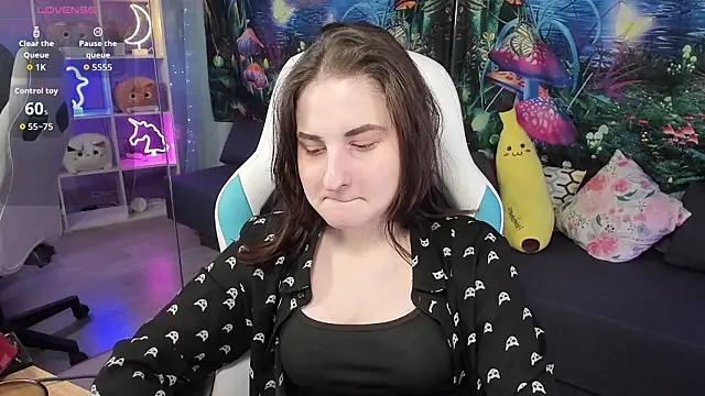 KiraDuvall Chat XXX live