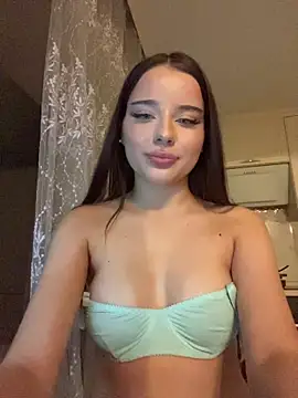 Immy_Megan 即時 XXX 聊天