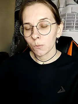 Chat XXX en directo de Aashikalaa