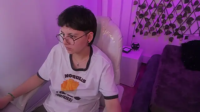 Nathaly_ds: онлайн-секс-чат