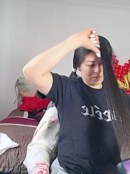 XXX chat uživo modela mayhott2