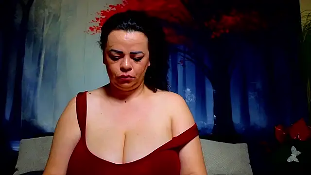 ElizabethEven Chat XXX in diretta