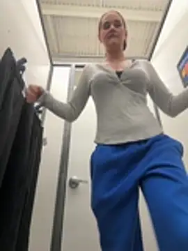 lolabunny9 即時 XXX 聊天