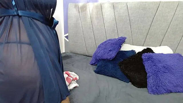 luna_merie: απευθείας συνομιλία ΧΧΧ