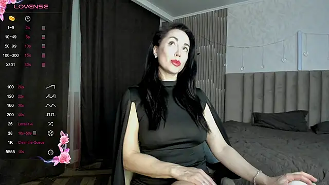 Monica_Weiss: απευθείας συνομιλία ΧΧΧ