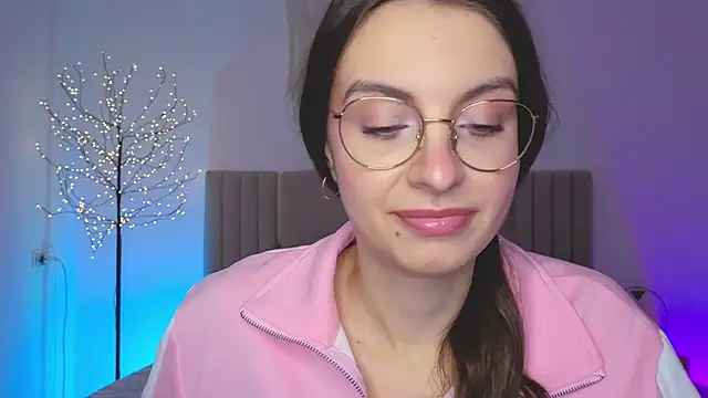 دردشة Real_cutie1 الجنسية المباشرة