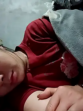 vangkt-cute 即時 XXX 聊天