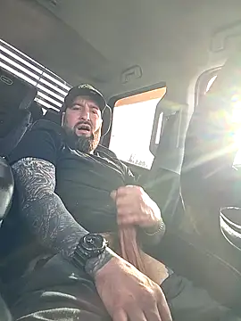 Beardedtattood Live XXX-Chat