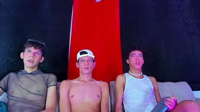 Pleasure_boys_hot 웹캠 쇼