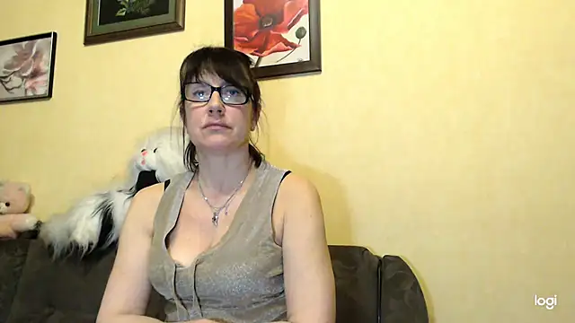 Vlastelina 即時 XXX 聊天