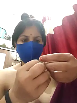 XXX chat uživo modela Maahi-Queen