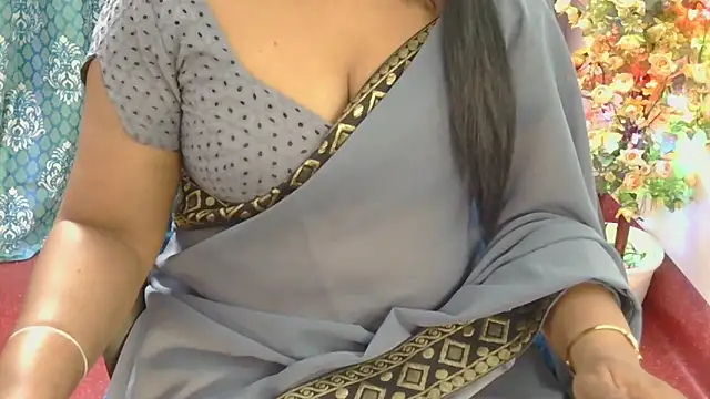 Mallu_Manisha Pertunjukan Webcam