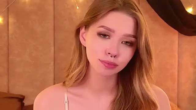 Sierra_Fane Adlı Modelin Canlı XXX Sohbeti