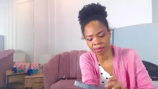 ChantalGarner Live XXX Chat