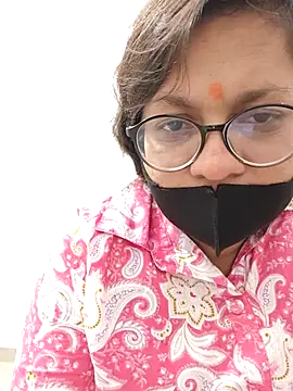 Chat XXX ao vivo de piryasharma005