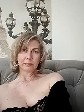 stellahere8 Chat XXX live