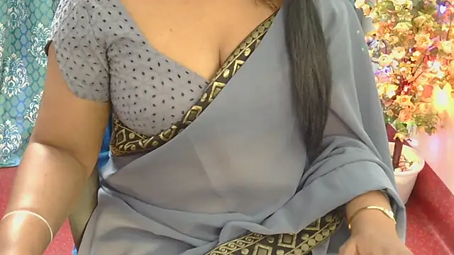 Mallu_Manisha Obrolan Langsung XXX