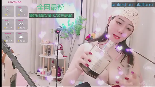 Luck_Lili_ 在線直播表演