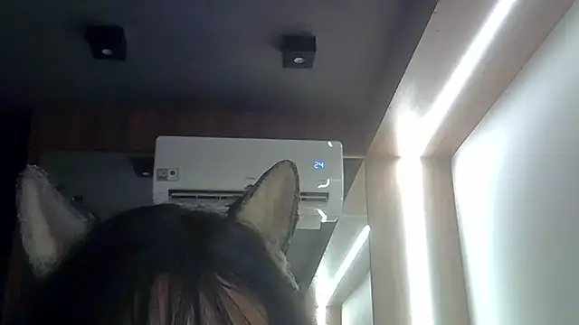 SkinnyKitten: απευθείας συνομιλία ΧΧΧ