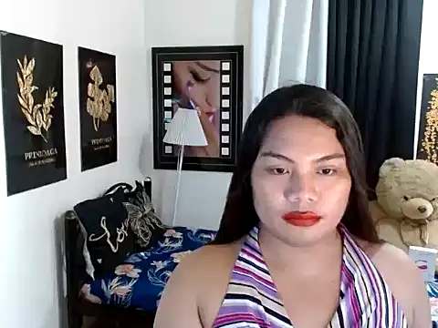 TSbrianaHugeCockn Webbikameraesitys