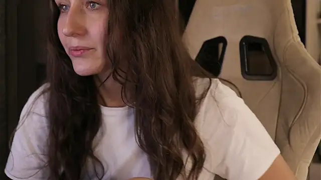 Chat +18 de GracieGalaxy ao vivo