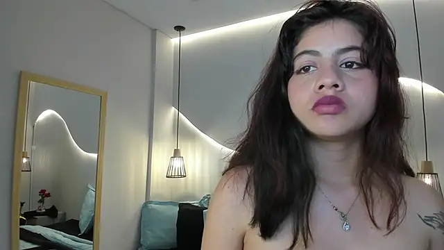 دردشة Julieth_brown_ الجنسية المباشرة