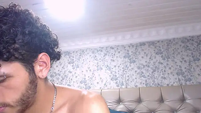 LuckySammer Obrolan Langsung XXX