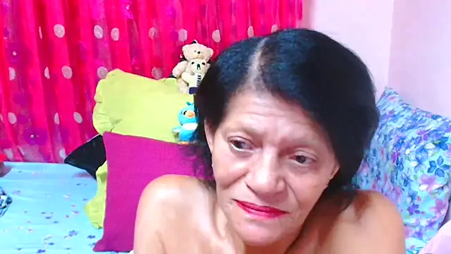 SLUTTYROXY live XXX chat