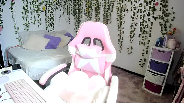 violeta_milleer: απευθείας συνομιλία ΧΧΧ