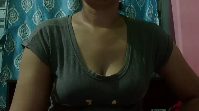 Chat XXX ao vivo de AVNI09-