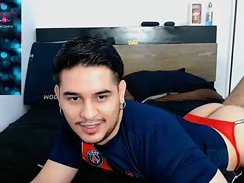 colin_lewis1: διαδικτυακό σόου στην κάμερα