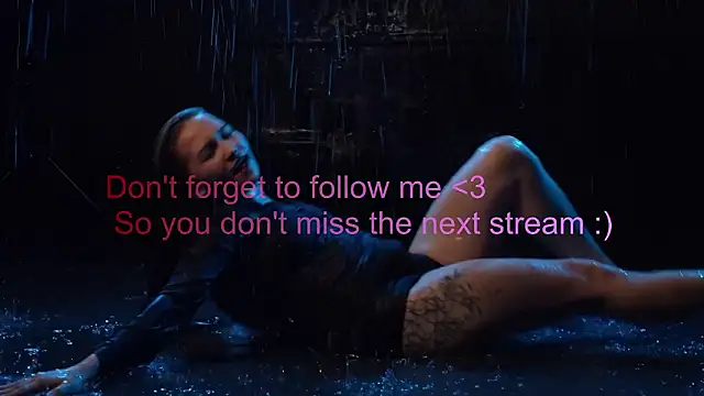 Miatinyn Live XXX chat