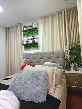 Czat XXX na żywo – sasi_luna