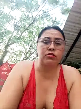 Dirty-Momm-Divorced-Hot Adlı Modelin Canlı XXX Sohbeti