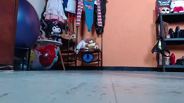 XXX chat uživo modela MissMiia2