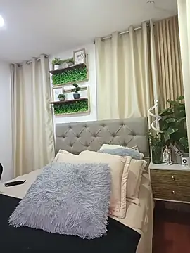 sasi_luna: онлайн-секс-чат