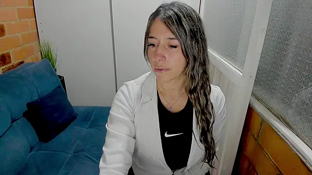 Penelope47 现场XXX聊天