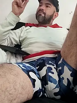 hairyandbigmann – Live XXX-chat