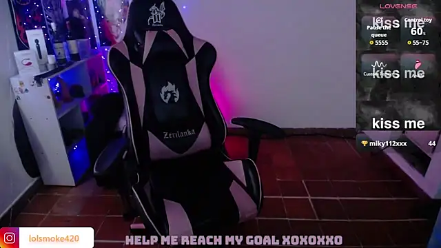 แชท XXX สดของ Bdsm_and_fries