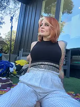 ObviouslyPeachyのライブXXXチャット