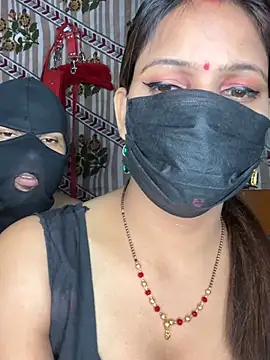 CUTI-NAINA 라이브 XXX 채팅