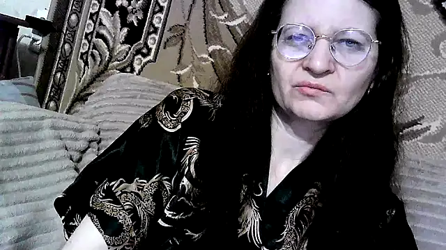 Etty_Gina Adlı Modelin Canlı XXX Sohbeti