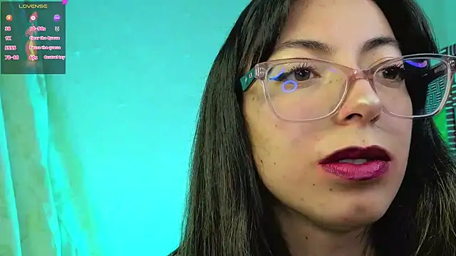 Miranda_sexlove_: онлайн-секс-чат