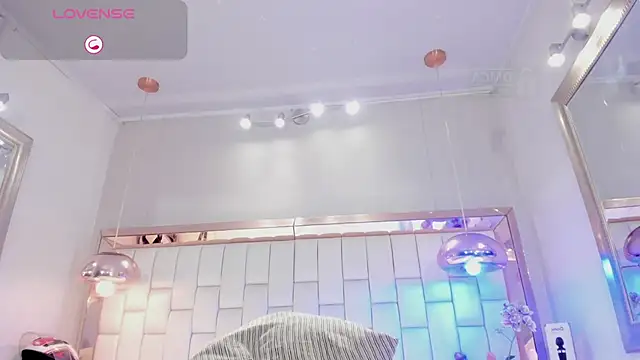 LADY_HELLEN Chat XXX in diretta